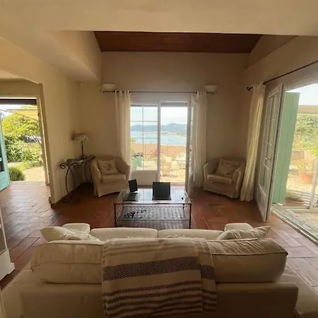 Prázdninový dům Paisible Vue Panoramique Le Lavandou